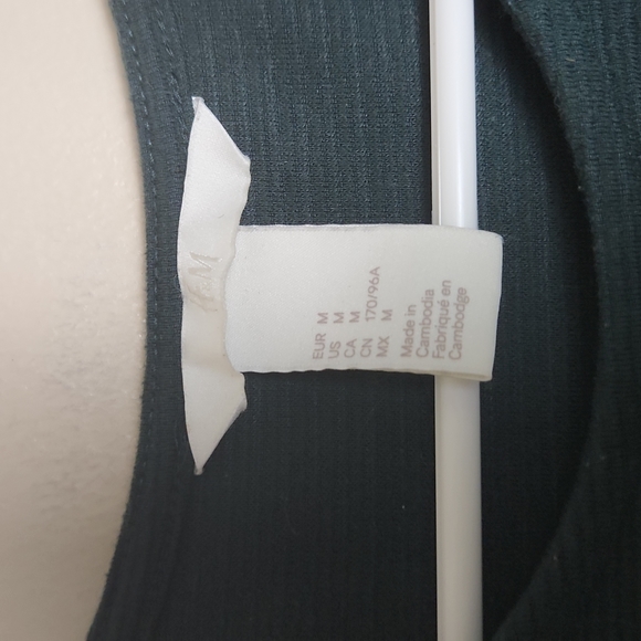 H&M Green Cold Shoulder Dress - Picture 3 of 4